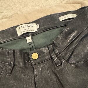 Frame 100% Leather Le Skinny de Jeanne Jeans Size 26 Black Luxury Jeans
